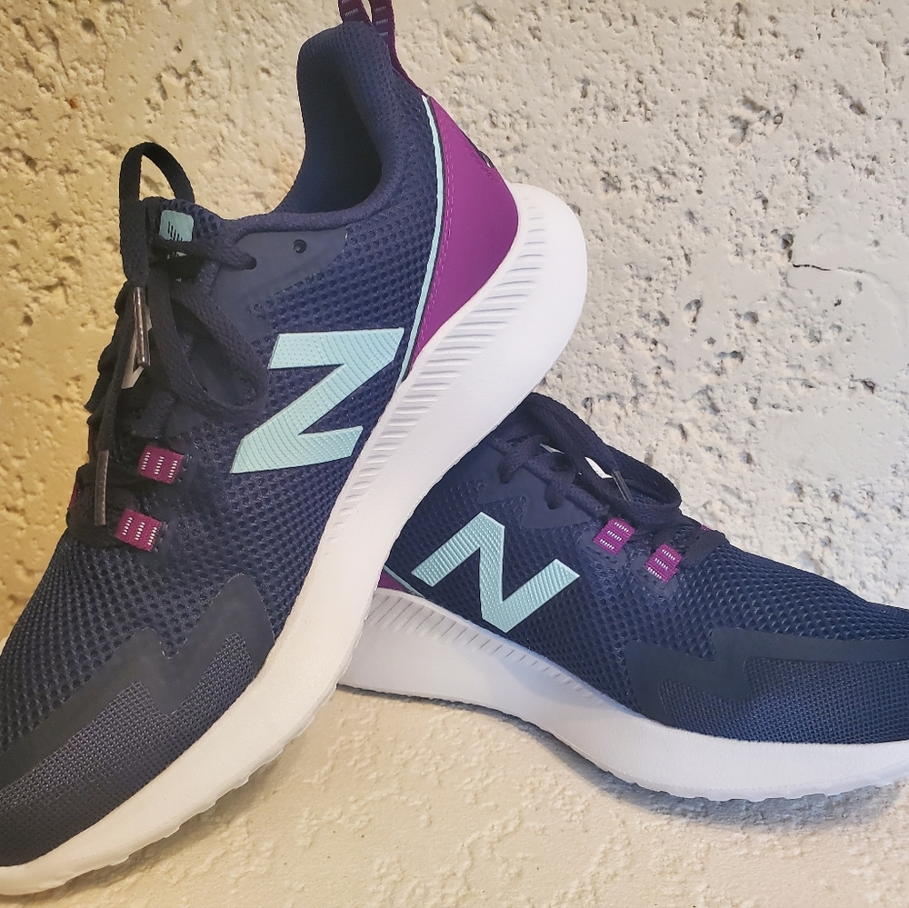 New balance women's ryval run sneakers